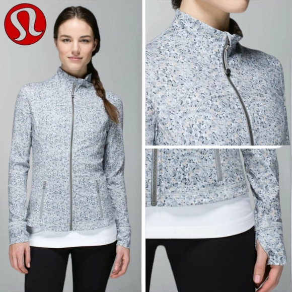 Lululemon Forme Zip Front Jacket in Grey Petite Fleur Silver Spoon Spec Print 6 - Picture 1 of 16